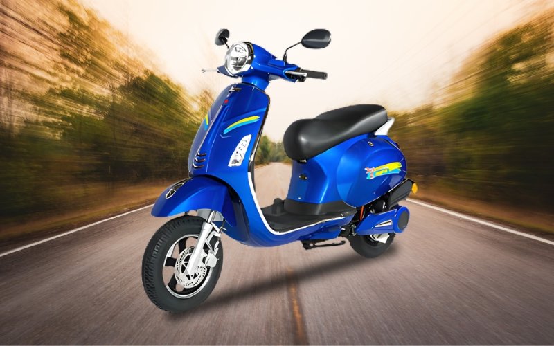 Avon E World Trust 900